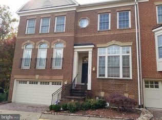 1834 Battery Park St, Vienna, VA 22182