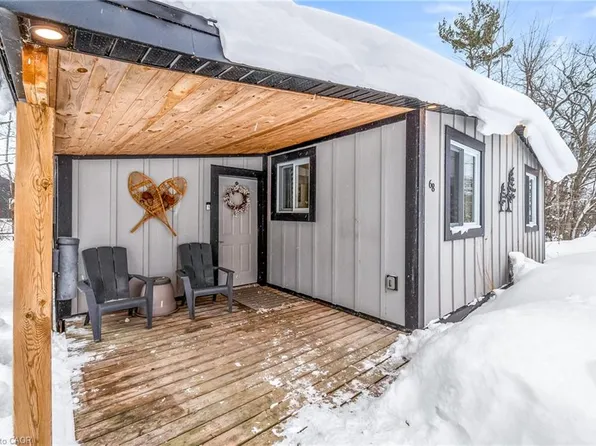 68 Forest Harbour Pkwy, Waubaushene, ON L0K 2C0