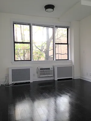 Rented by Mirador Real Estate | media 19