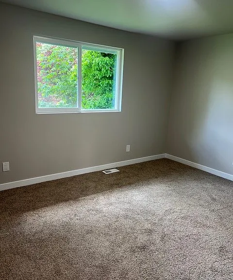 20414 30th Ave NE — Photo 10