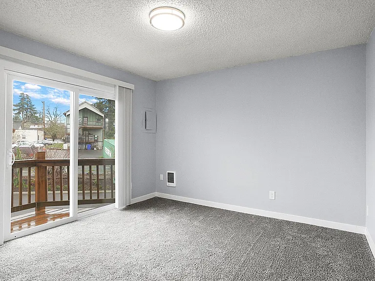 196 Molalla Ave #196 — Photo 23