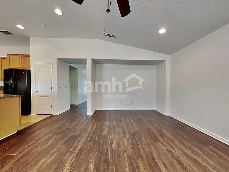 1236 Nochaway Dr — Photo 5