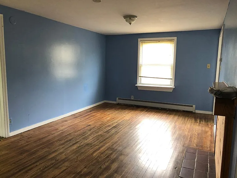 1002 Stafford Rd — Photo 11