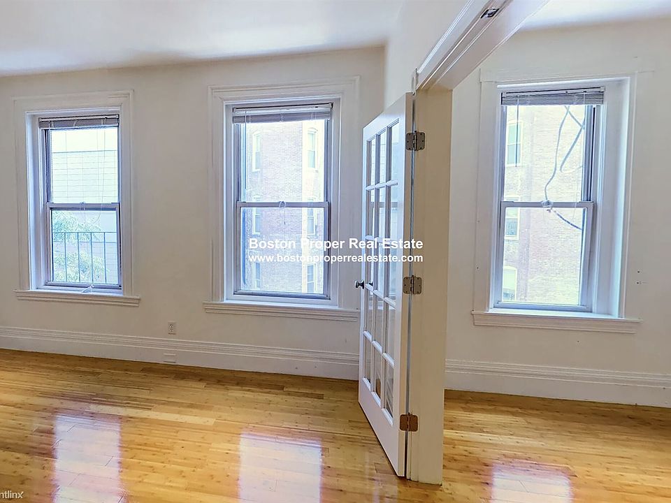 254 Newbury St. #3 Boston - Back Bay Unit Photo 1