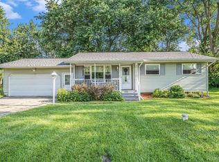 6491 Clovis Ave, Flushing, MI 48433