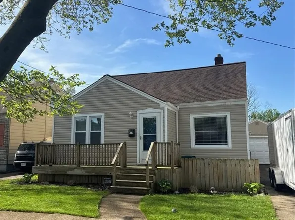 7807 Lindbergh Ave, Niagara Falls, NY 14304