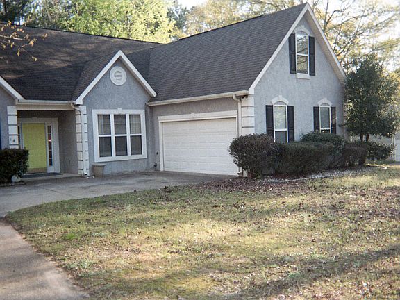 2nd image of 14 Barrington Farms Dr