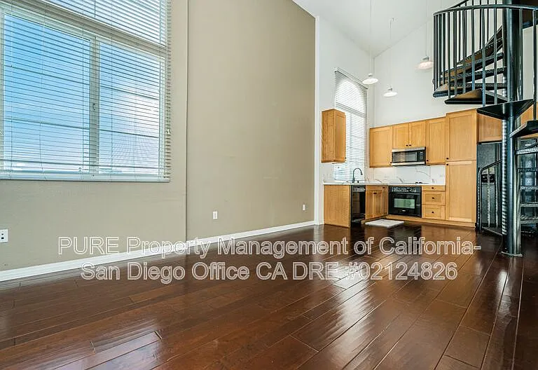 3950 Ohio St #502 — Photo 4
