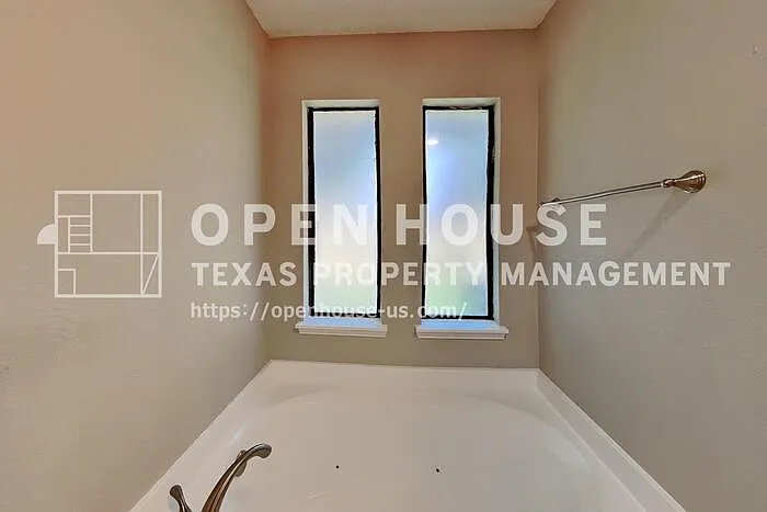 6504 Eldorado Dr — Photo 11