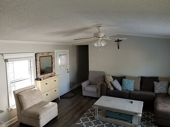2nd image of 403 Windsong Dr