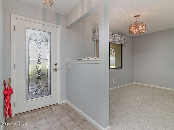 5th image of 965 Mayflower Ave