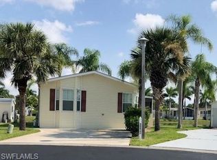 1100 Opal Lake Point, Naples, FL 34114