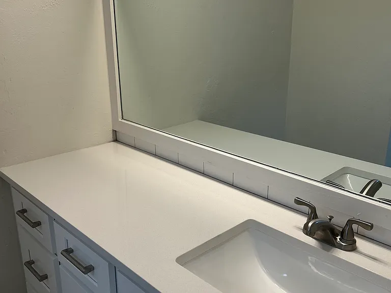 833 E Ellsworth Ave #203 — Photo 7
