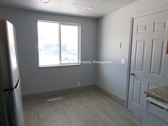 4 Dining Area View 2_02022023