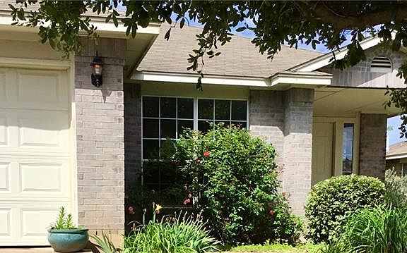 4th image of 1117 Burgess Dr