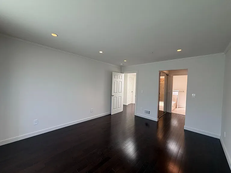 2050 Divisadero St #3 — Photo 46