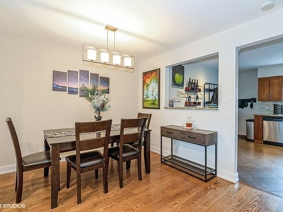 4th image of 9410 Bay Colony Dr APT 3N