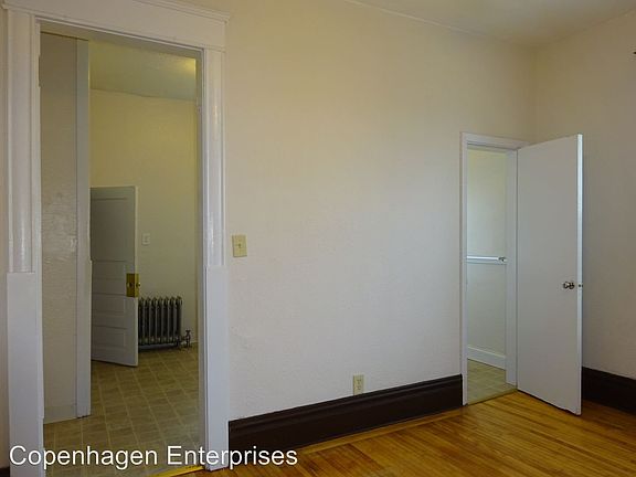 4th image of 2820 1st Ave S APT 18