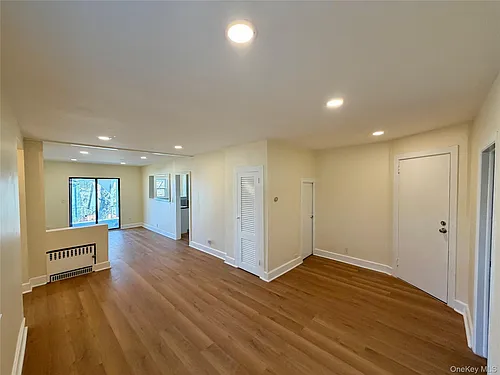 116 Alexander Ave Photo 1