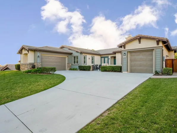 853 Hidden View Ln, Escondido, CA 92027