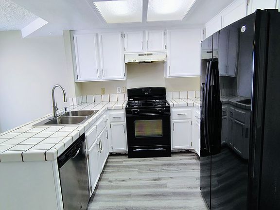 4th image of 3212 Antilles Ct