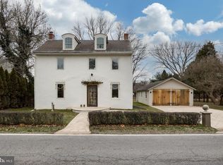 961 Port Providence Rd, Phoenixville, PA 19460