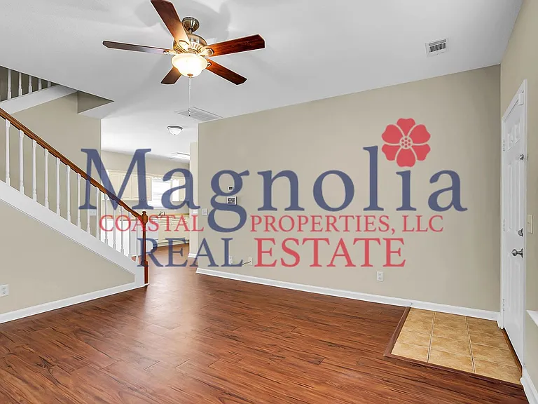 29 Cypress Ln — Photo 8