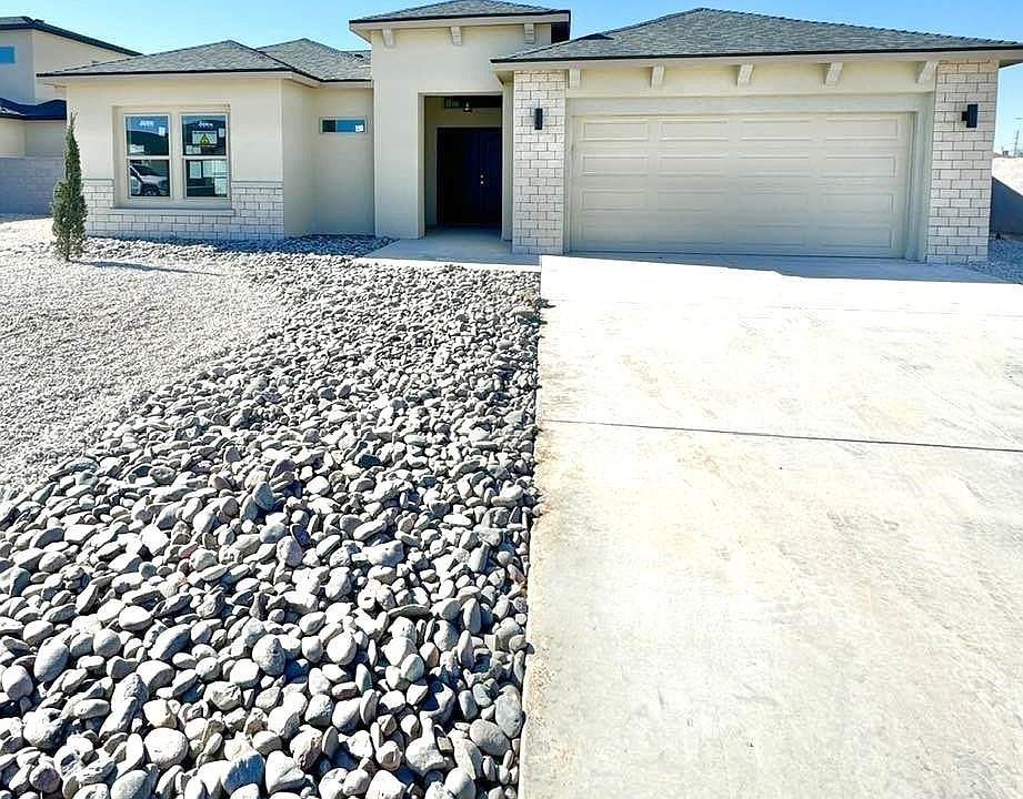 1st image of 3719 Sapphire Dr