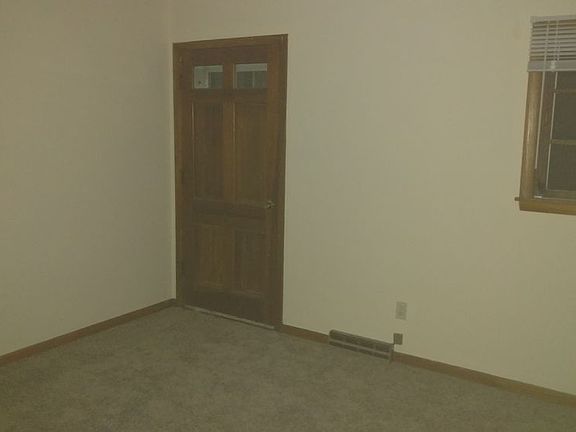 5th image of 2028 Cardinal Dr