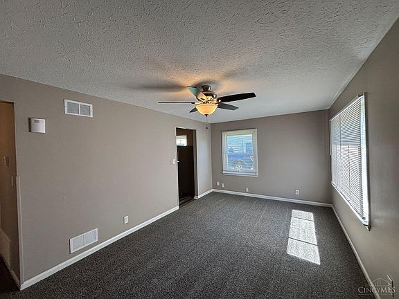 2nd image of 2711 Armco Dr