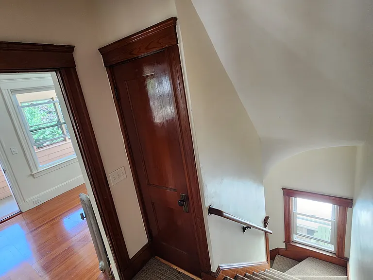 Top of entrance stair and closet