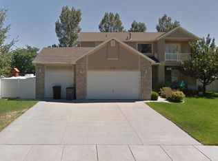 9579 S Wood Ranch Ln, South Jordan, UT 84009