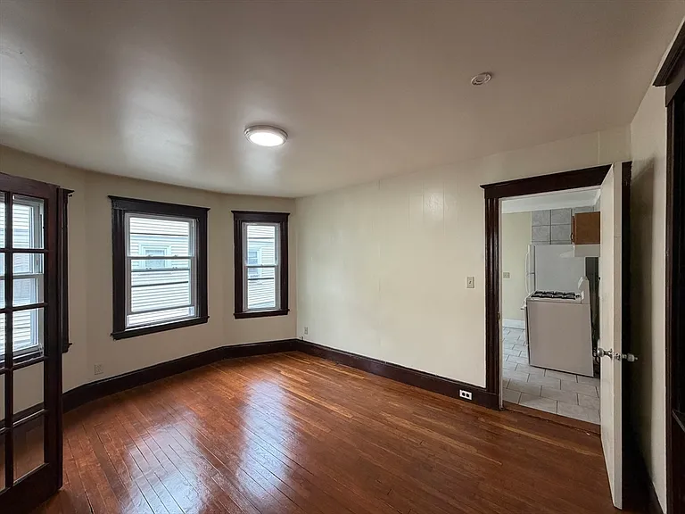1017-1019 Canterbury St #2 — Photo 3