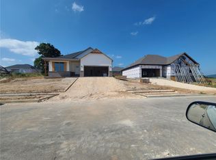 942 Sugar Loaf St, Prairie Grove, AR 72753