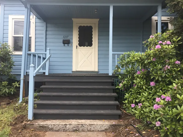 1217 May St, Hood River, OR 97031