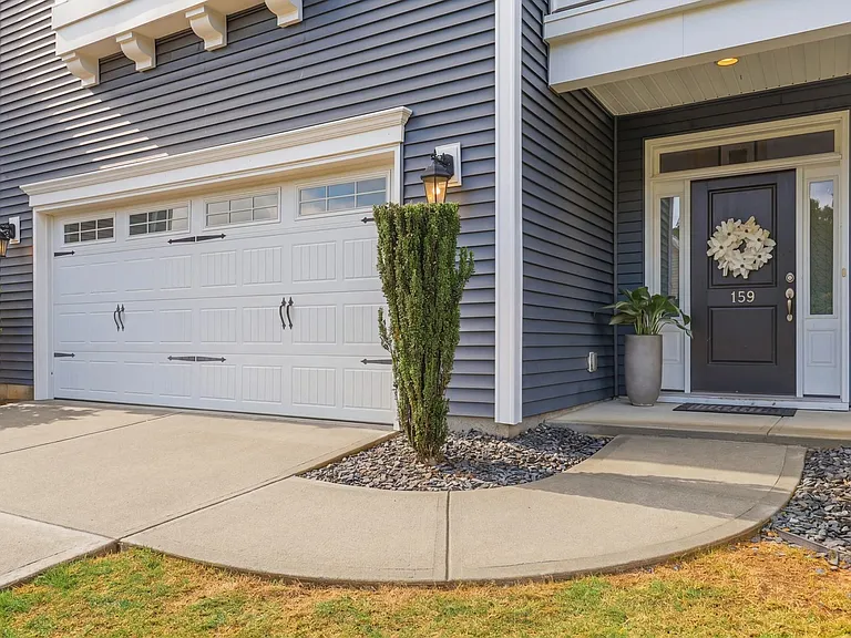 159 Leigh Creek Dr — Photo 2