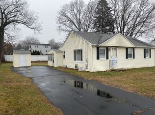 79 Powder Mill Rd, Southwick, MA 01077