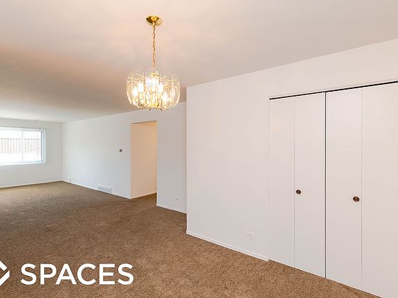 3rd image of 2333 W Lunt Ave APT 403