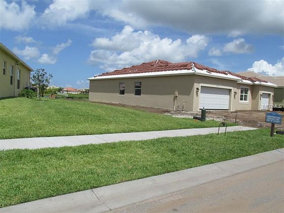 2nd image of 5069 Stone Harbor Cir