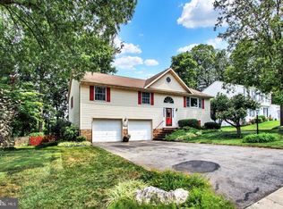 140 Northview Dr, Hanover, PA 17331