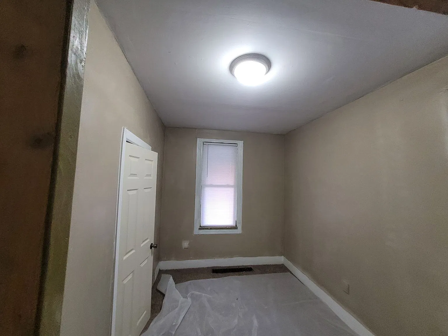 3133 W 73rd St — Photo 2