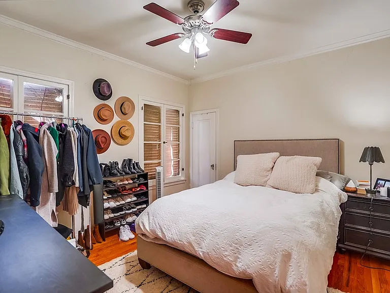 450 N Sycamore Ave #1 — Photo 19