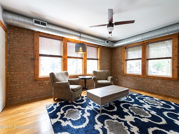 3rd image of 4300 N Whipple St APT 1