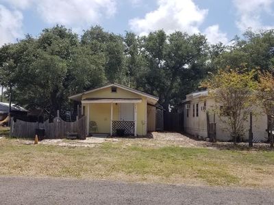 1030 N Kossuth St, Rockport, TX, 78382