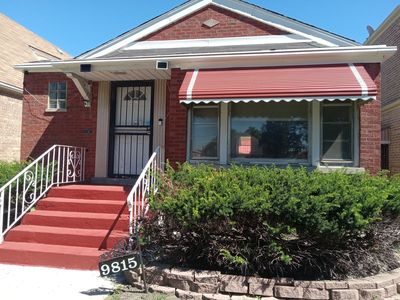 9815 S Green St, Chicago, IL, 60643