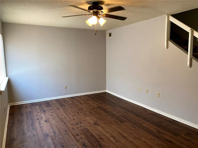4515 Carter Creek Pkwy #2 — Photo 2
