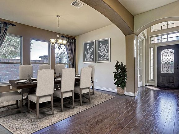 5th image of 5819 Creek Crossing Ct