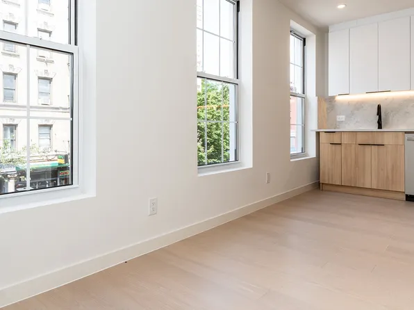 159 Havemeyer Street image 1 of 17