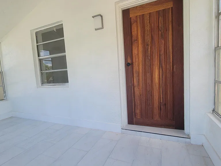 1342 NW 43rd St — Photo 5