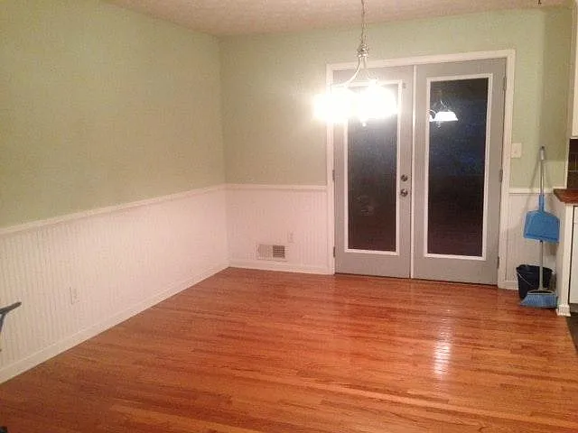 3713 Holland Dr — Photo 4